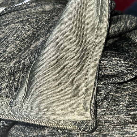 Under Armour Army Green/Black Quarter-Zip Tech Pullover - Picture 6 of 6